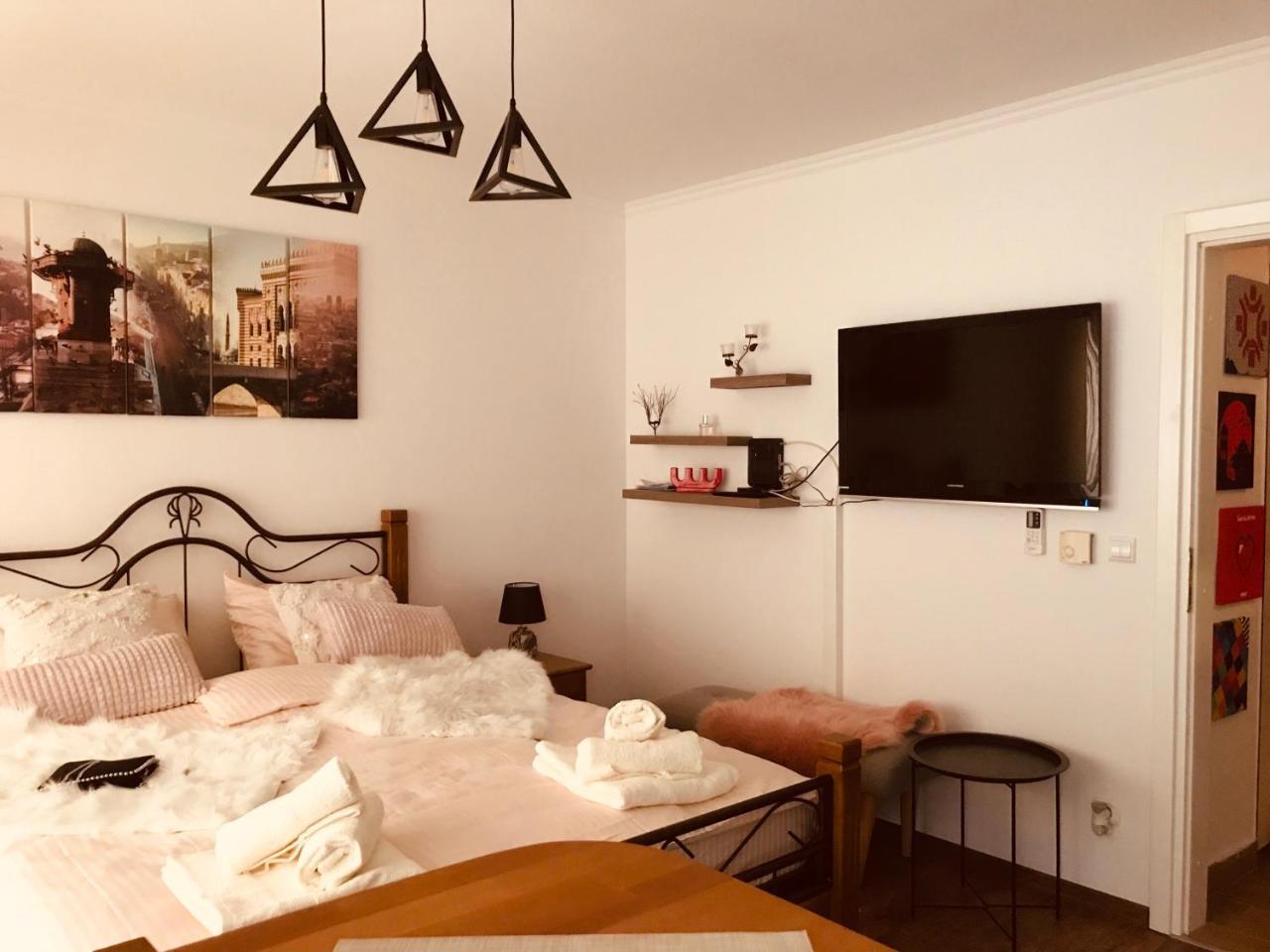 Apartment Rustic Сараево Экстерьер фото